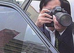 娱乐圈大瓜全程解读：从幕后秘闻到当红明星爆料，免费吃瓜别错过！