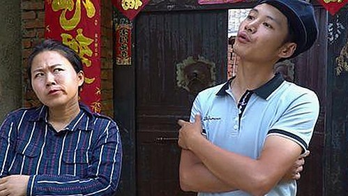 娱乐圈大瓜全程解读：从幕后秘闻到当红明星爆料，免费吃瓜别错过！